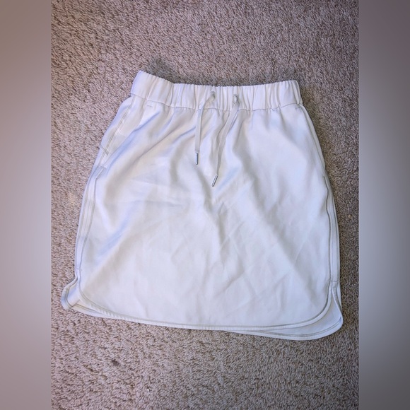 lululemon athletica Dresses & Skirts - Lululemon skirt